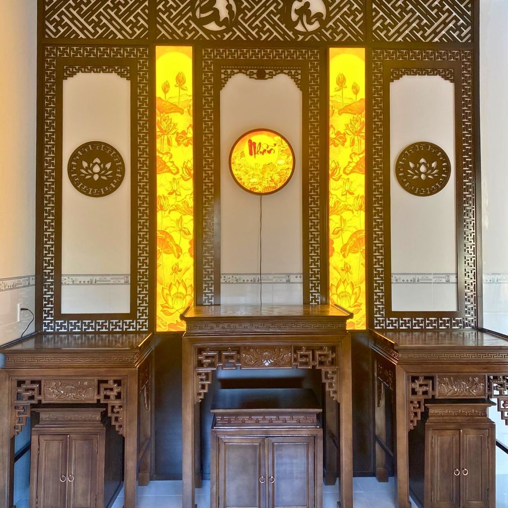 Vách phòng thờ PT69