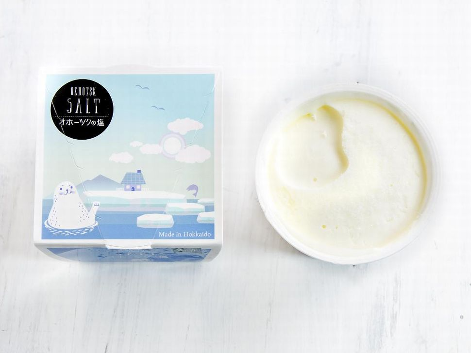Kem Naganuma Vị Muối「オホーツクの塩」