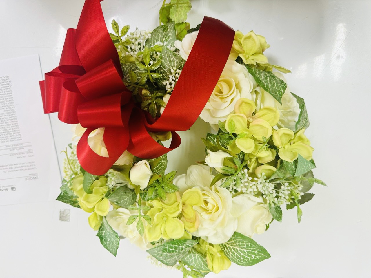 Hoa giả bằng nhựa
