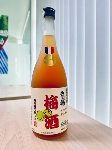 RƯỢU MƠ KAGATSURU 720ml
