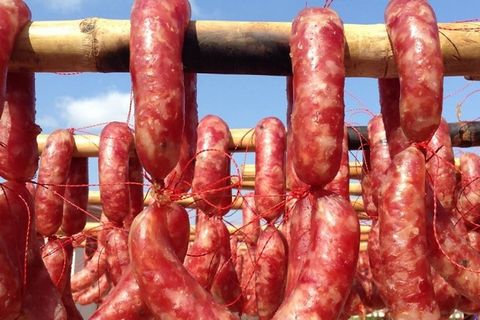  Lạp xưởng tươi 