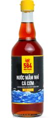 Nước mắm Nhỉ Cá cơm - 584 Nha Trang - Loại 35 độ đạm - Chai thủy tinh 510 ml
