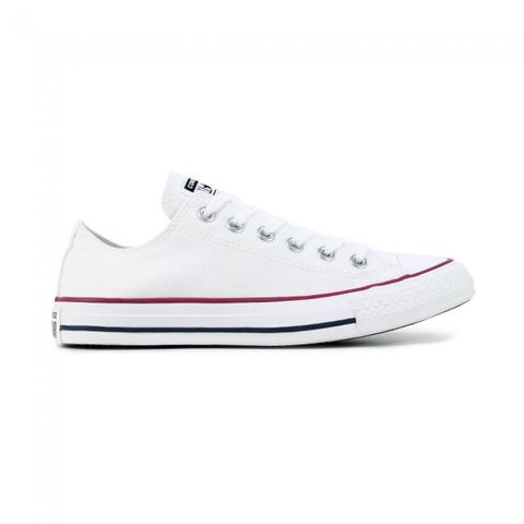  Chuck Taylor All Star Classic 