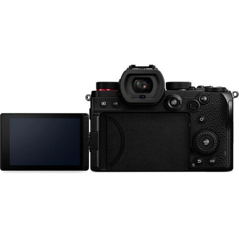  Panasonic Lumix S5 body 