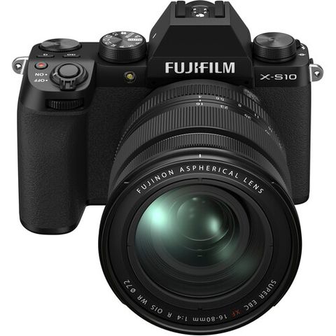  Fujifilm X-S10 16-80m F4 OIS 