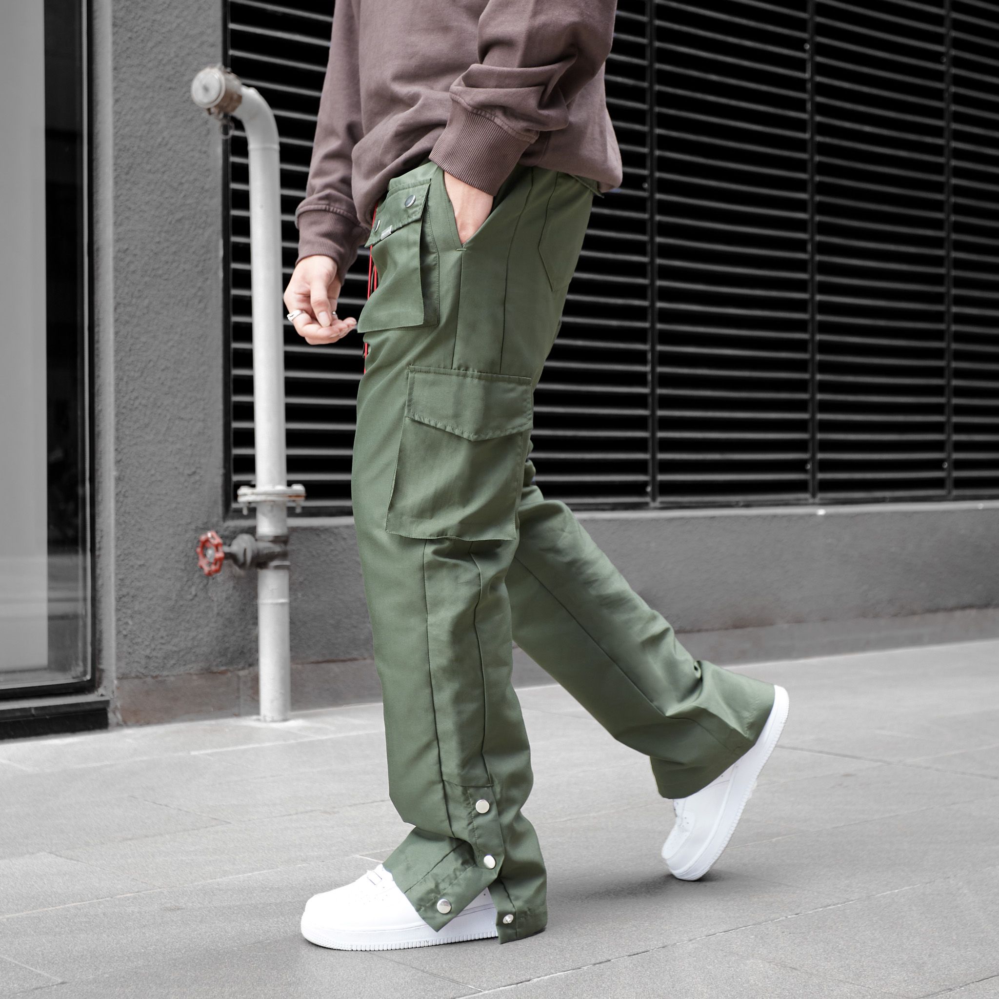 Nike ACG Caps Cargo Pants - Neutral Olive / Cargo Khaki / Wolf Grey |  Flatspot