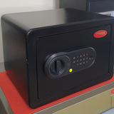  Két Sắt NAGA BG-250 Khoá Vân Tay Kích Thước Nhỏ Gọn Để Vừa Giấy A4 