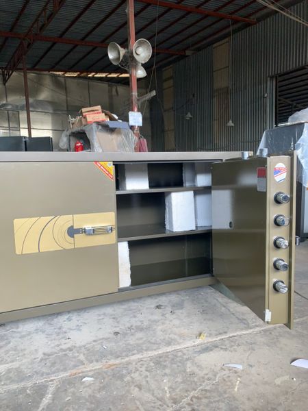 Két Sắt Tiệm Vàng Kiểu Bánh Mì 2 Cửa Đặt Theo Yêu Cầu