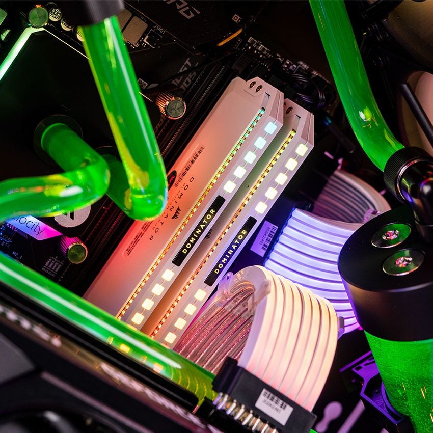 Dây nguồn nối dài Lian Li Strimer Plus 24 Pin + 2x8 Pin Vga (V2) + Hub