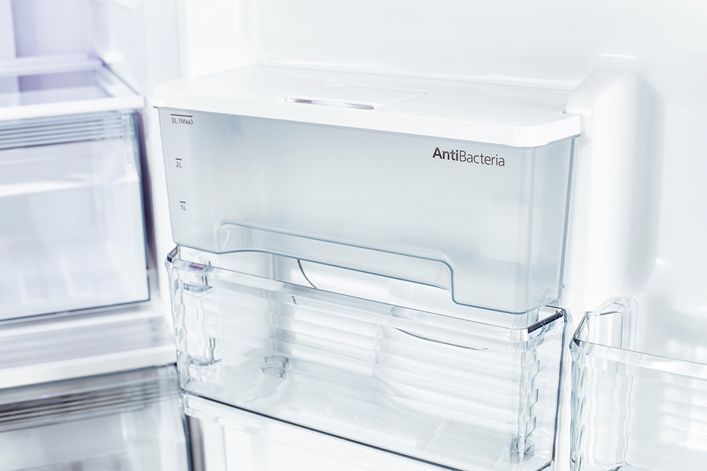 Tủ lạnh Panasonic Inverter 322 lít NR-BV360WSVN