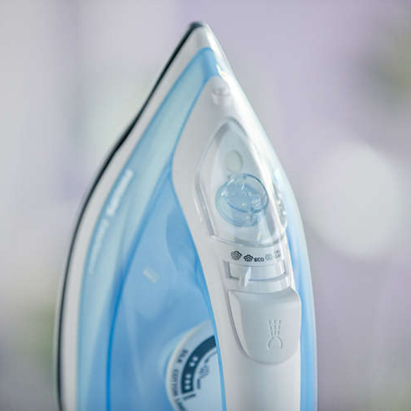 Bàn ủi hơi nước Philips GC 1740