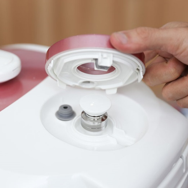 Nồi cơm điện tử Cuckoo 1.8 lít CRP-G1015M