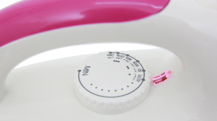 Bàn là khô Panasonic NI-317TV