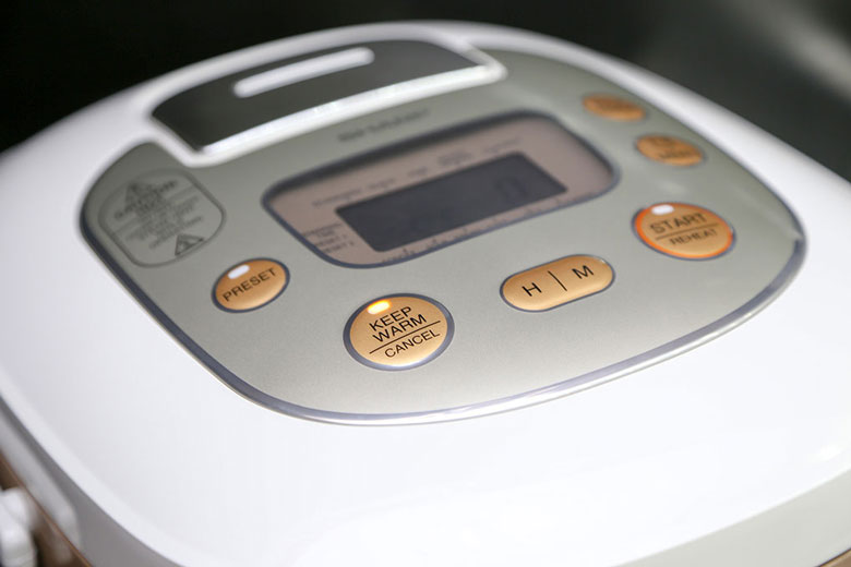 Nồi cơm điện tử Sharp 1.8 lít KS-TH18-GL