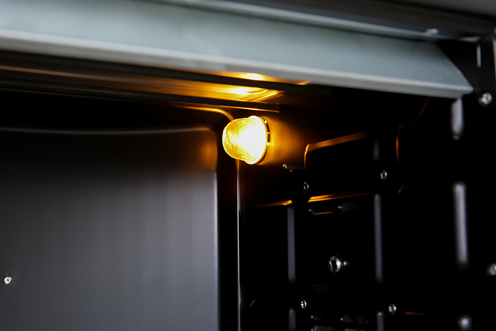 Lò nướng Electrolux 40 lít EOT40DBD