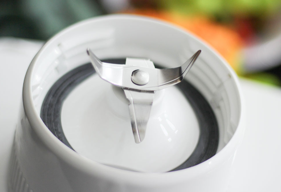 Máy xay ép đa năng Panasonic MJ-M176PWRA