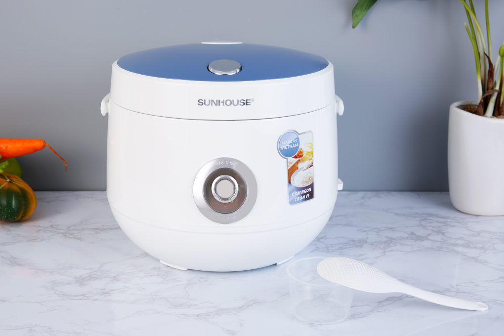 Nồi cơm nắp gài Sunhouse SHD8606 1.8 lít