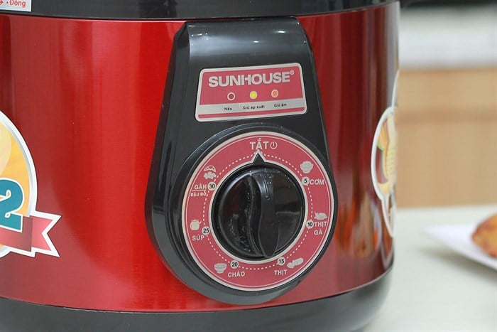 Nồi áp suất điện Sunhouse SHD-1552 5 lít