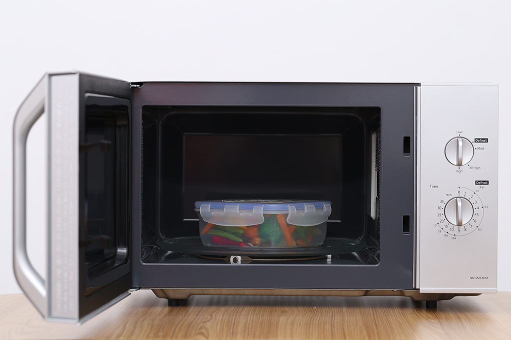 Lò vi sóng cơ 25L Panasonic NN-SM33HMYUE