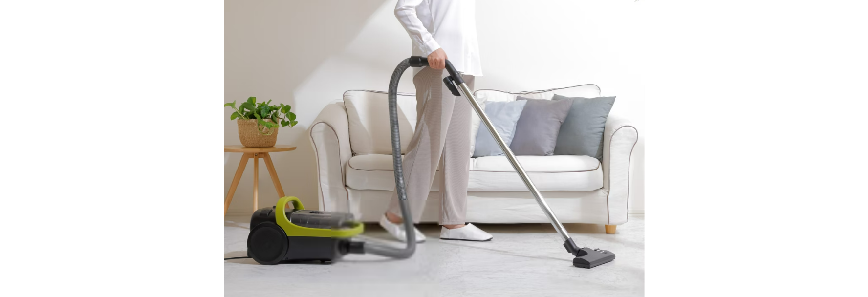 Máy hút bụi dạng hộp Panasonic MC-CL603GN49