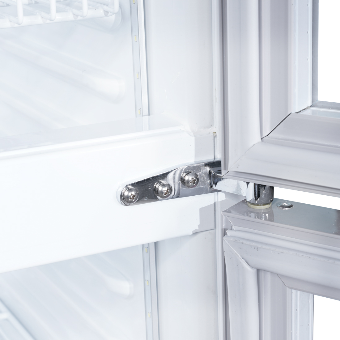 Tủ Mát Sanaky 180 lít inverter VH-218W3L