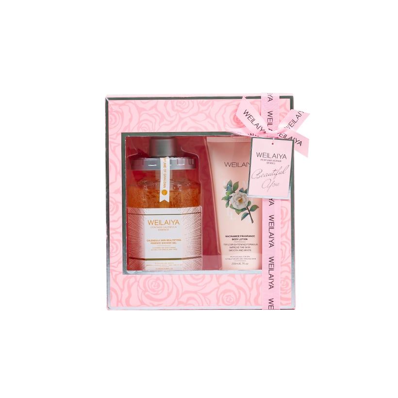  Set hộp quà Dreamy Pink 1 sữa tắm trắng da + 1 body lotion hoa trà 