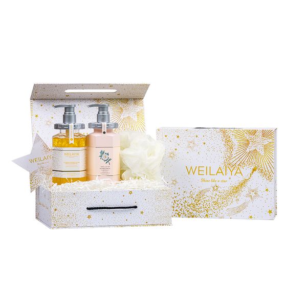  Set hộp quà Sao 1 sữa tắm hoa trà + 1 sữa tắm hoa cúc + bông tắm 