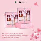  Hộp quà PINK ROSE 1 sữa tắm hoa cúc + sữa tắm hoa trà + Bông tắm 