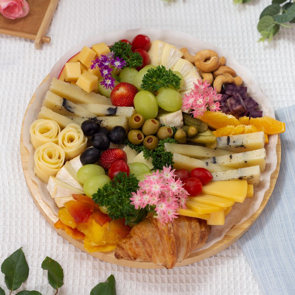 Large Cheese Charcuterie Board - Cold Cuts Cheese Only