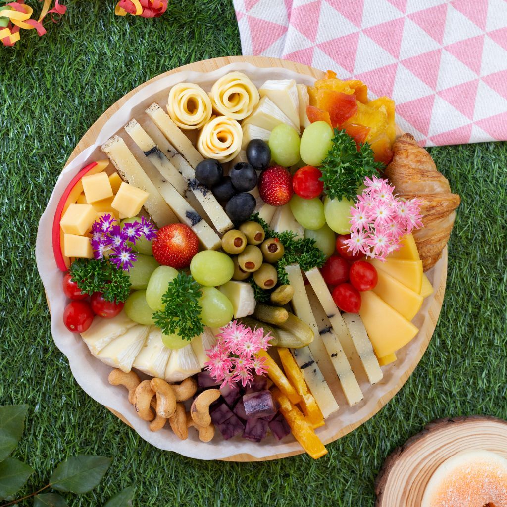 Grande Cheese Charcuterie Board - Cold Cuts Cheese Only