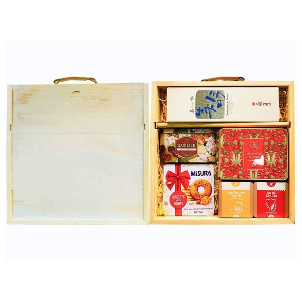 Hộp Quà Tuyệt Phẩm Mừng Xuân 2025