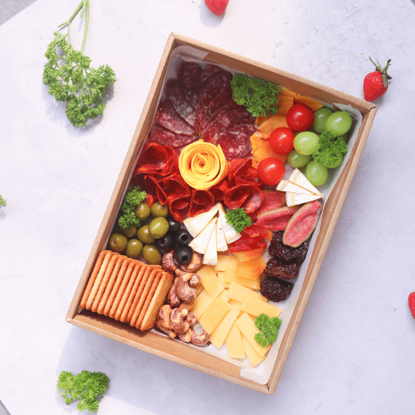 Funny Charcuterie Board - Cold Cuts Chuẩn Âu