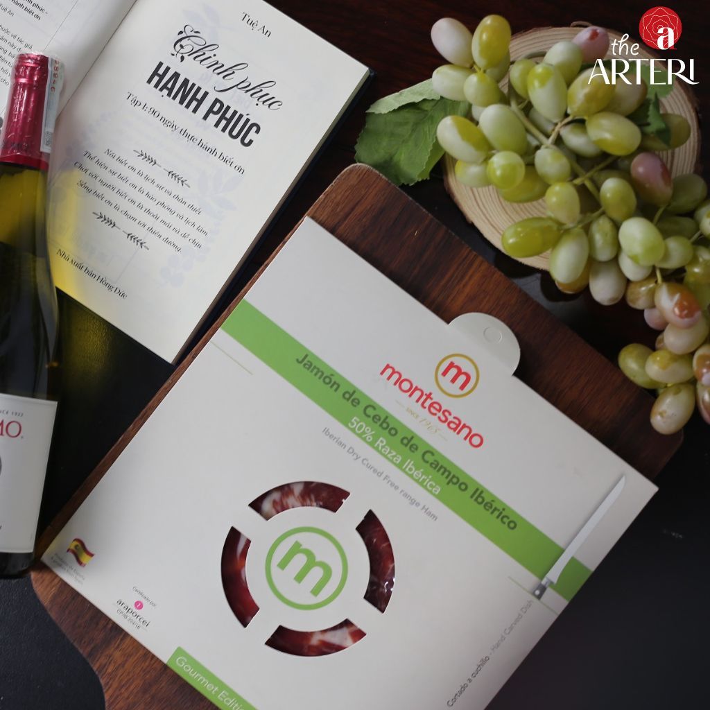 Đùi Sau Heo Muối Iberico Cebo de Campo 36 Tháng Gói Cắt Lát Bằng Tay 100g Montesano