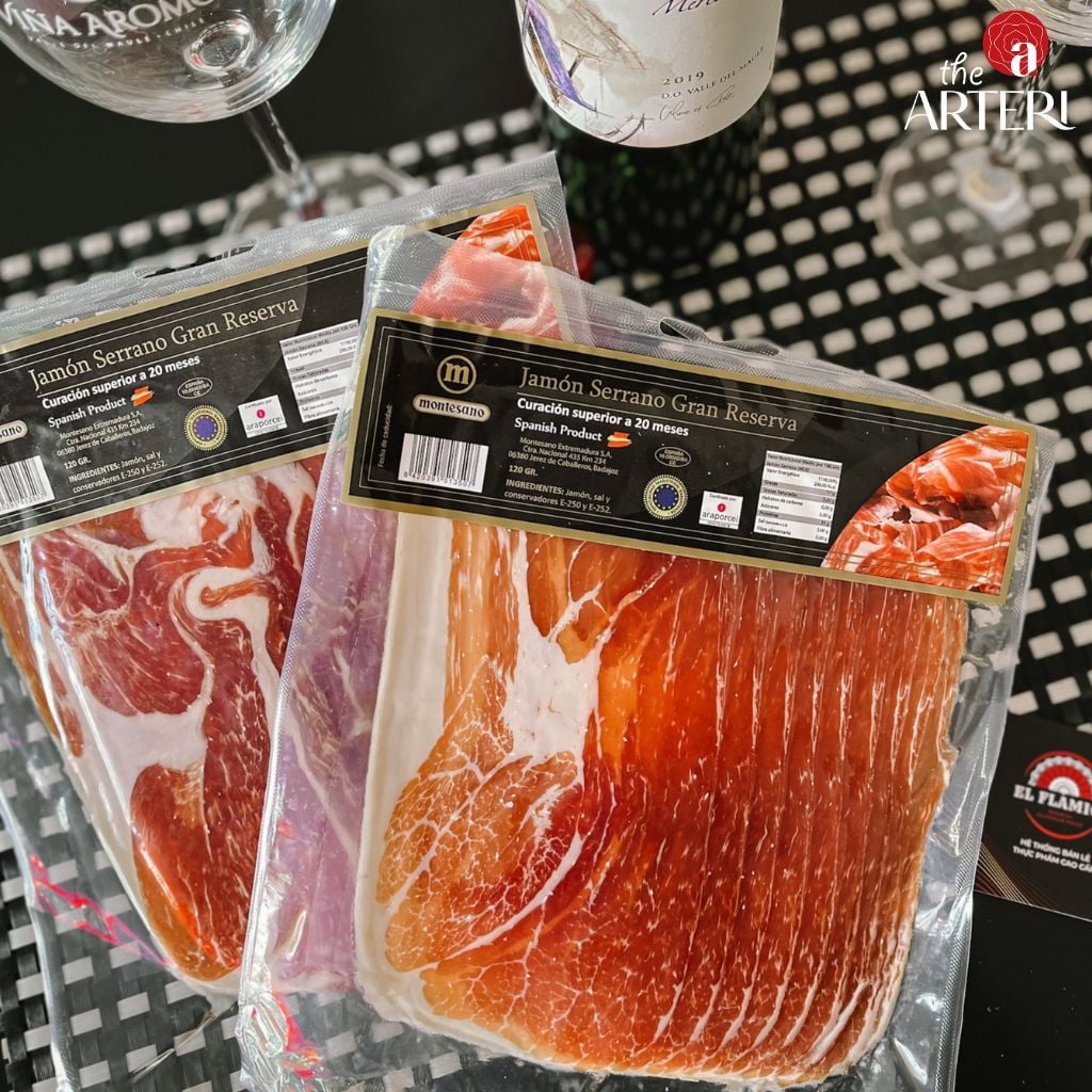 Đùi Sau Heo Trắng Muối Serrano 15 Tháng Gói Cắt Lát 120g