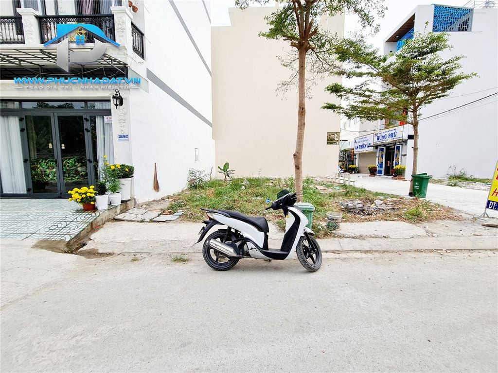 Bán Đất Đường Xe Hơi Khu Dân Cư Sài Gòn Mới Nhà Bè