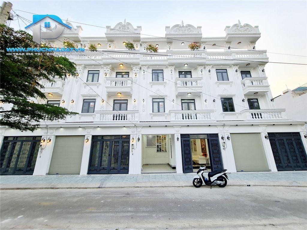 Biệt Thự Cổ Điển Khu Dân Cư Anh Tuấn Green Riverside Huỳnh Tấn Phát Nhà Bè