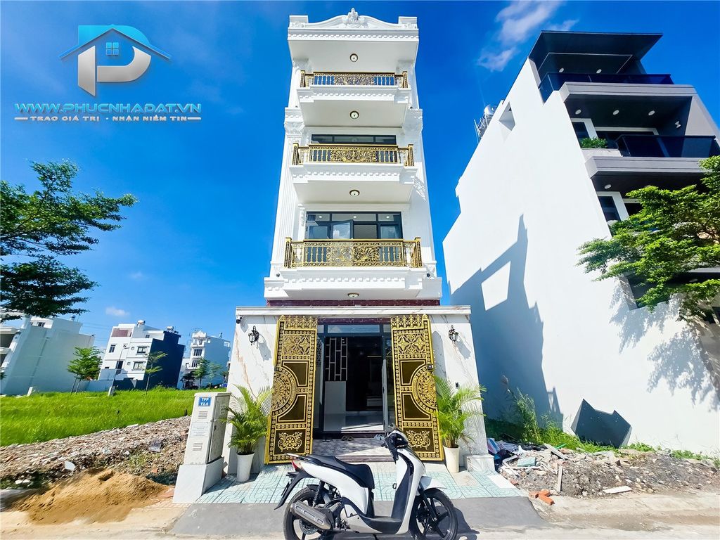Nhà Tân Cổ Điển Sang Trọng Khu Đồng Bộ Lê Văn Lương Phước Kiển Nhà Bè