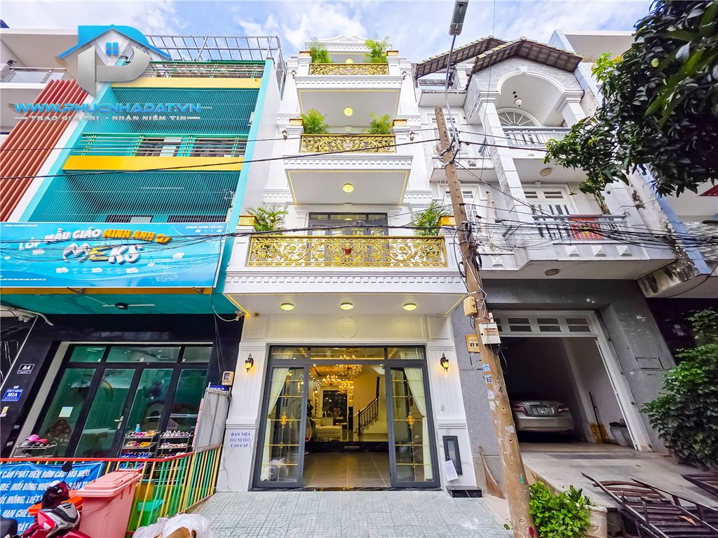 Siêu Phẩm Cổ Điển Có Thang Máy Cạnh Phú Mỹ Hưng Phú Mỹ Chợ Lớn Quận 7