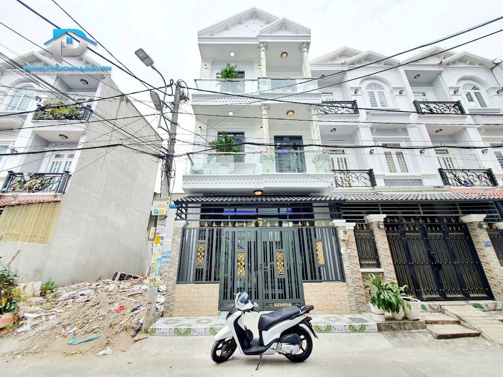 Nhà Phố Mặt Tiền 67 Đào Tông Nguyên Nhà Bè