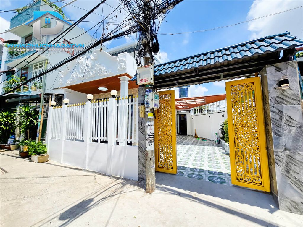 Nhà Sổ Hồng Riêng Có Sân Vườn Đường Xe Hơi Huỳnh Tấn Phát Nhà Bè