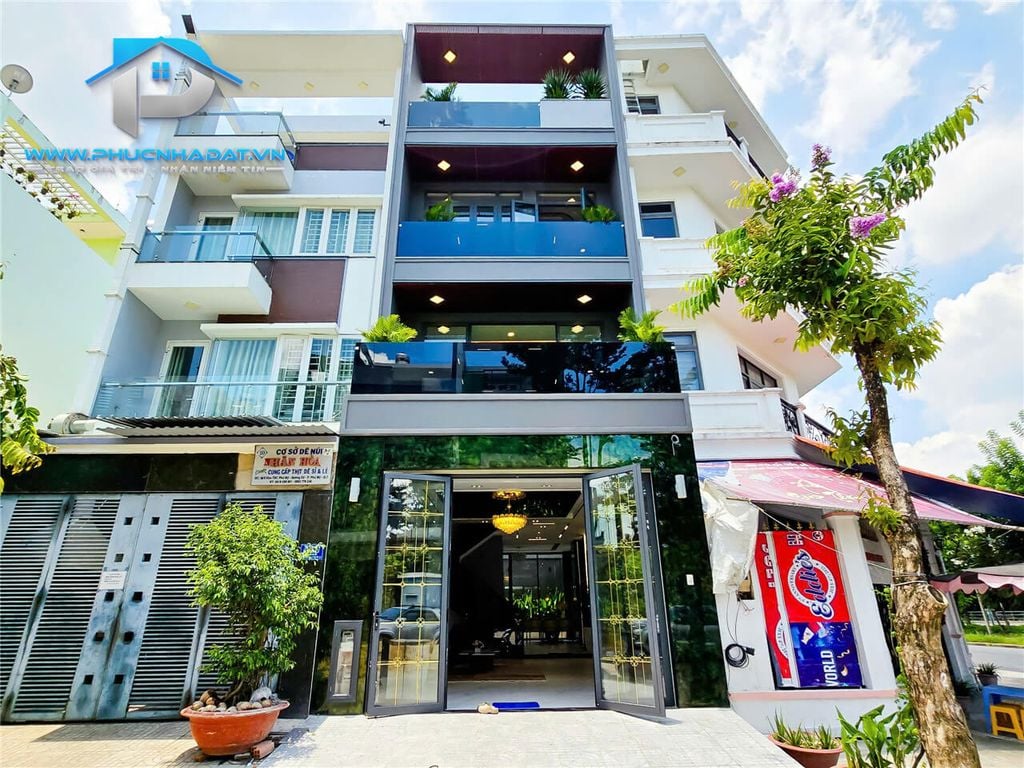 Nhà Phố Hiện Đại Sang Trọng Có Thang Máy Tái Định Cư Phú Mỹ Quận 7