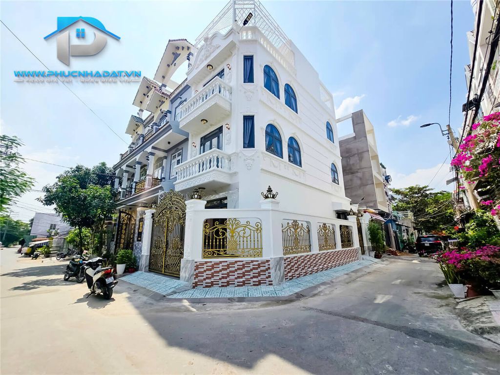 Nhà Phố Cổ Điển Góc 2 Mặt Tiền 2266 Huỳnh Tấn Phát Nhà Bè