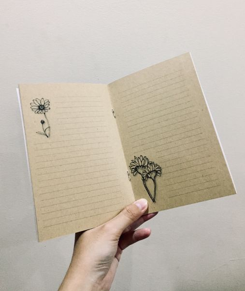  Sổ tay thiết kế Vintage Daisy - Ruột giấy kraft (xấp xỉ B6) 