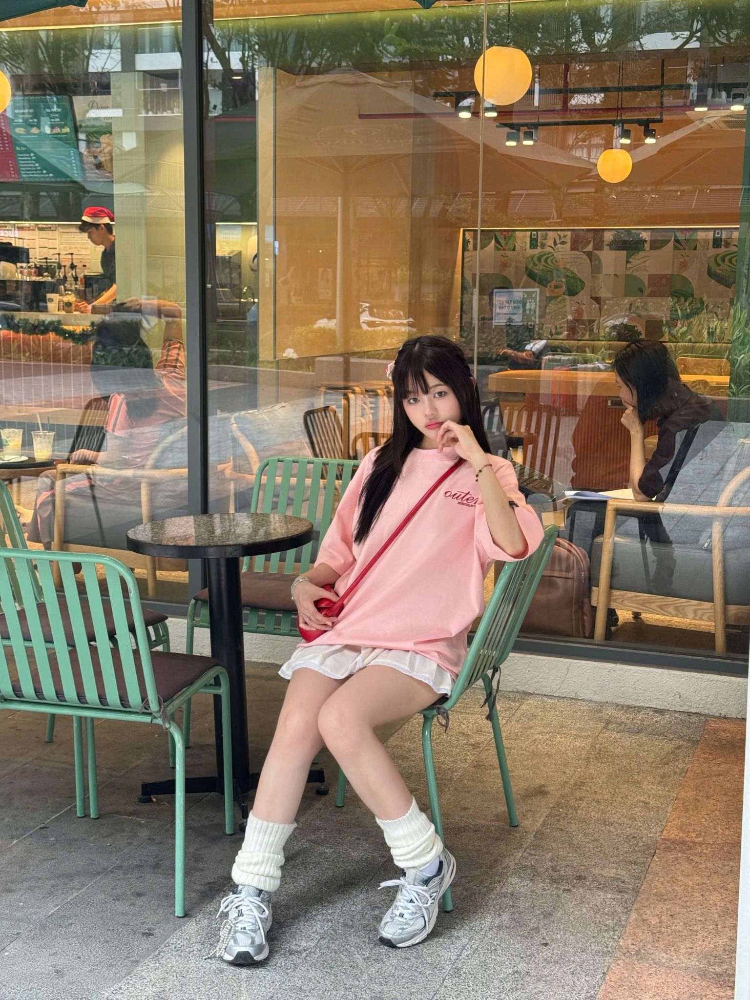  Áo Thun Thêu Outer Logo Basic Tee 