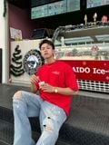  Áo Thun Thêu Outer Logo Basic Tee 