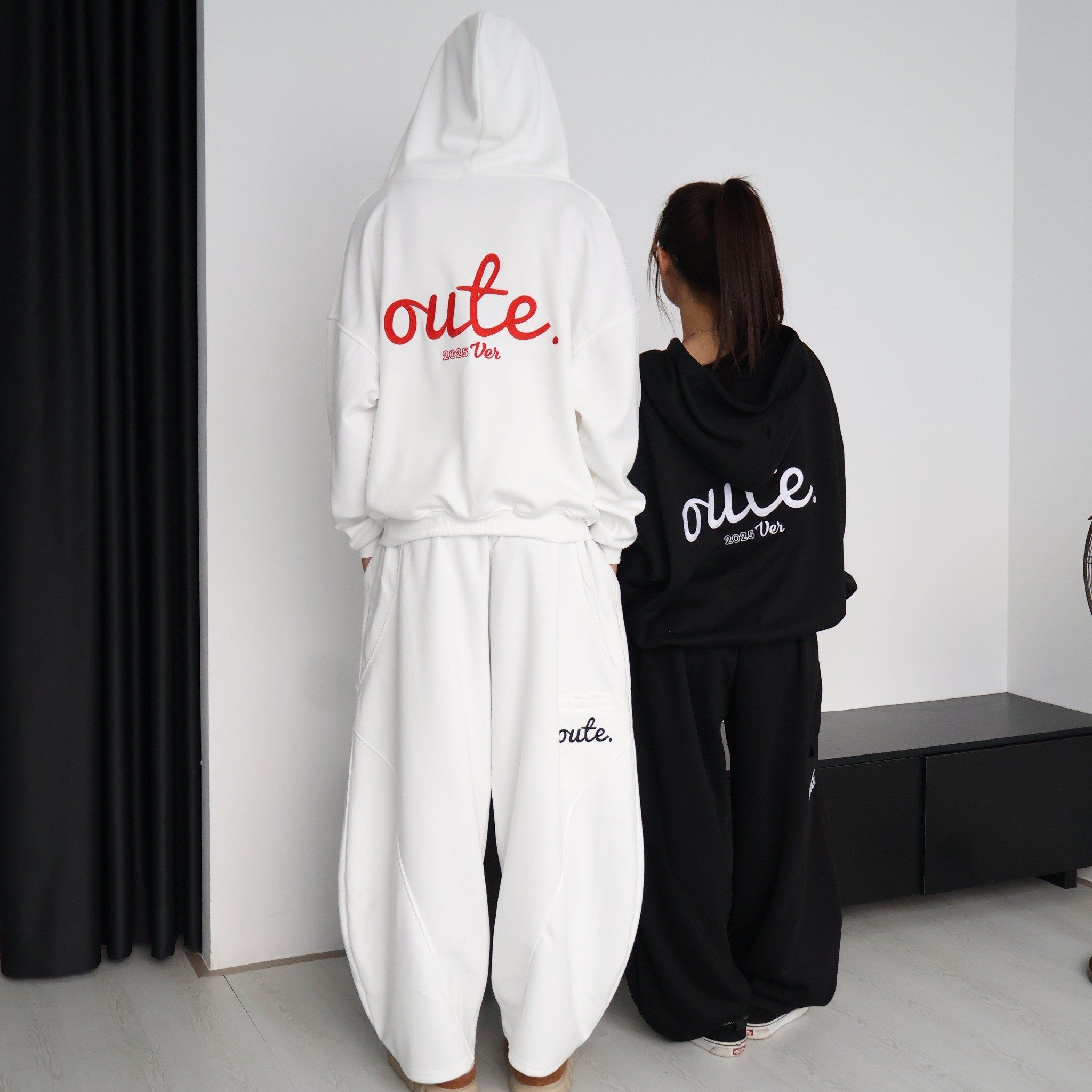  Áo Hoodie Zip Outerity Basic Ver.2025 Form Boxy 