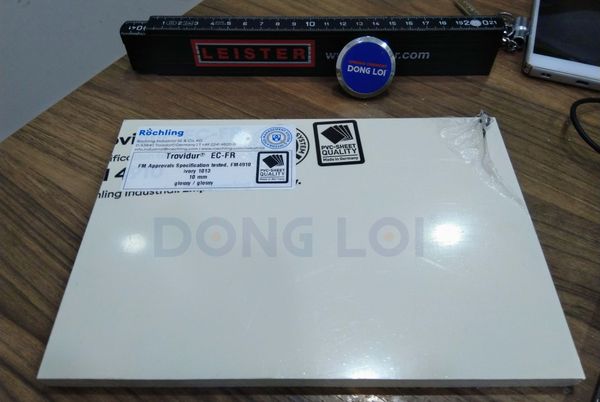  Tấm nhựa PVC FM 4910 Rochling - Đức 