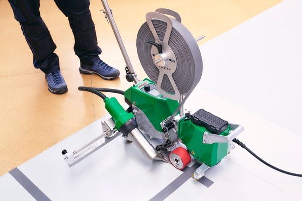  Máy Hàn Màng PVC Variant 702 