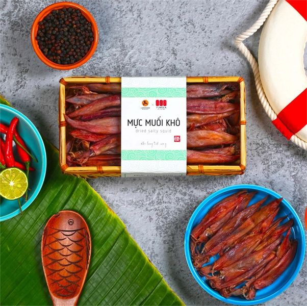 Mực muối khô, 650g, khay mẫu inaka, Yumsea