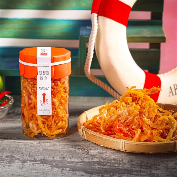 Mực bơ tỏi ăn liền, 130g, hũ, mẫu tobita, Yumsea